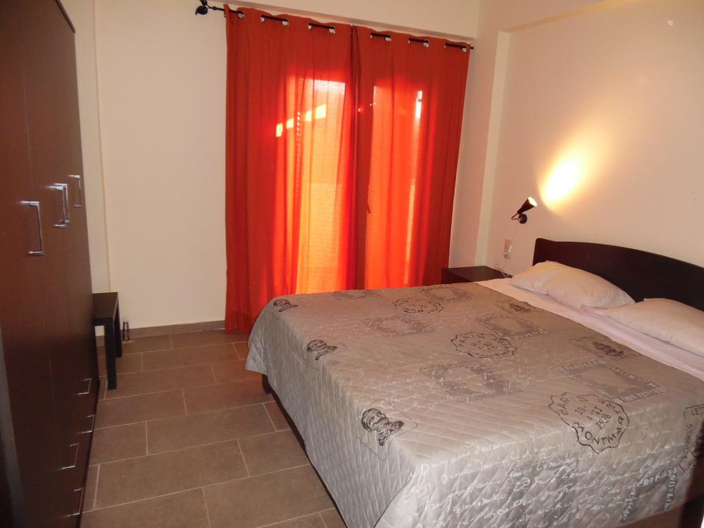 Artemis Appartments Pitsidia Zewnętrze zdjęcie